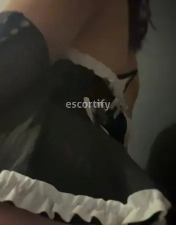 View April Kitty, Trans Escort | Tel: 0204394112