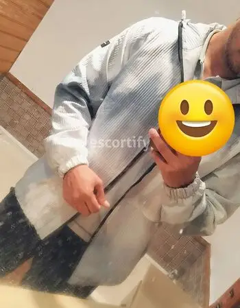 View Brown boy, Males Escort | Tel: 0204934081
