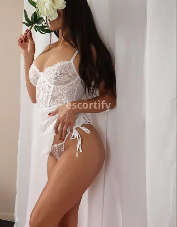 View ANGELSandOGROUP, Auckland Escort | Tel: 0210333016