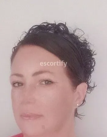 View Sky, Auckland Escort | Tel: 0211412048