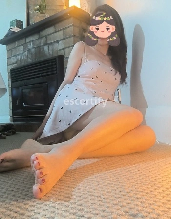 View Mia, Auckland Escort | Tel: 021892411