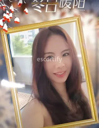 View Anna, Auckland Escort | Tel: 0220980978