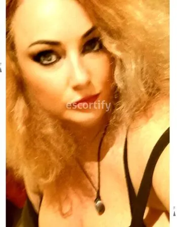 View Michelle 02041632126 sms me, Wellington Escort | Tel: 02041632126