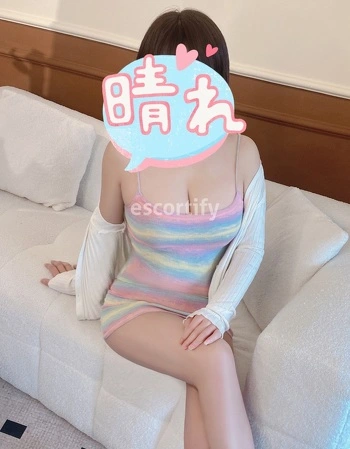 View Lisa, Auckland Escort | Tel: 0220378800