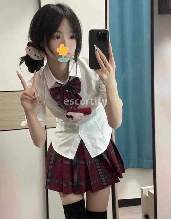 View Lolly-100%real young cutie, Auckland Escort | Tel: 0204494554