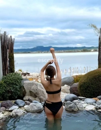 View Barbie, Auckland Escort | Tel: 0278885923