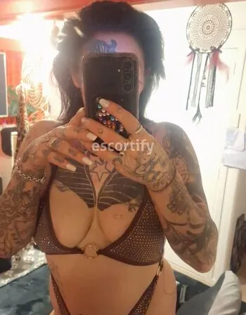 View Inkd1, Auckland Escort | Tel: 0225043457