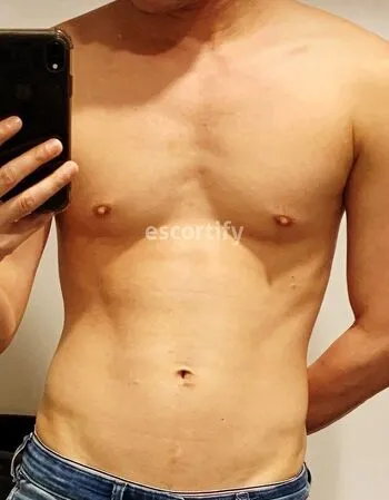 View Asian fit boy, Males Escort | Tel: 0223922328