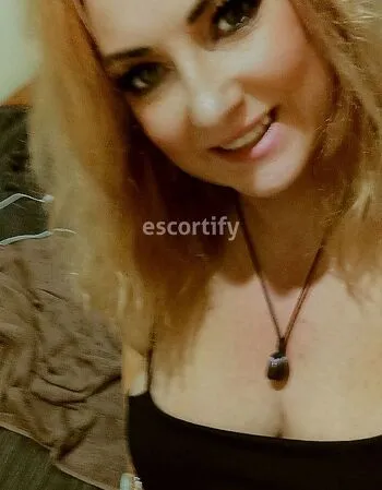 View Michelle 02041632126 sms me, Central Nth Island Escort | Tel: 02041632126
