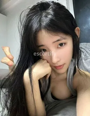 View luna, Auckland Escort | Tel: 0220211327