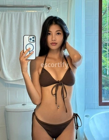 View Lumina, Hamilton Escort | Tel: 0225806606